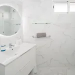 Modern Ponderosa, Americas Apartmán